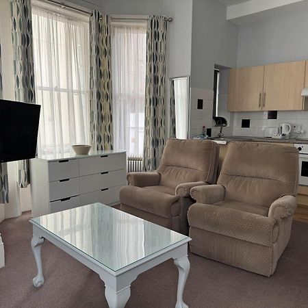 Devonshire House Holiday Flats WTA WTA Eastbourne Exterior foto